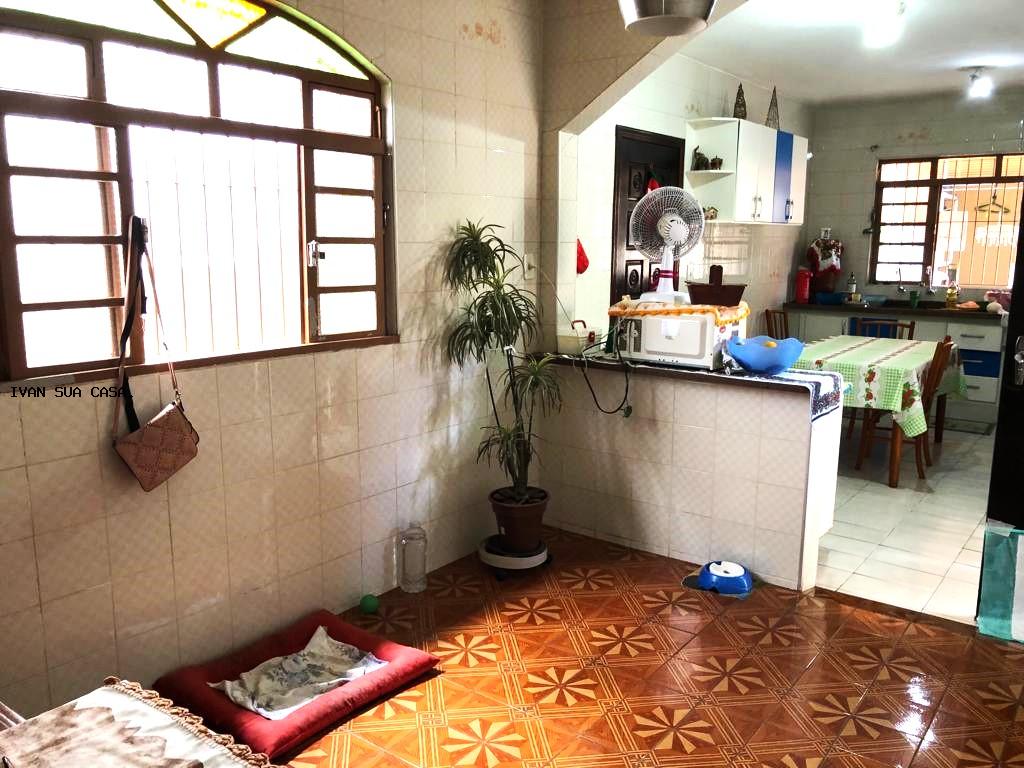 Casa, 2 quartos, 158 m² - Foto 8