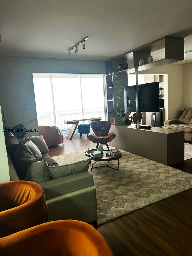 Apartamento, 3 quartos, 165 m² - Foto 2
