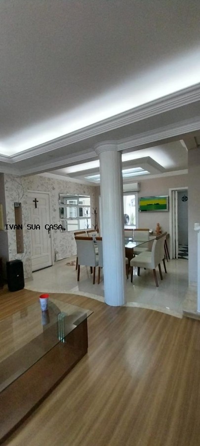 Casa, 3 quartos, 145 m² - Foto 1
