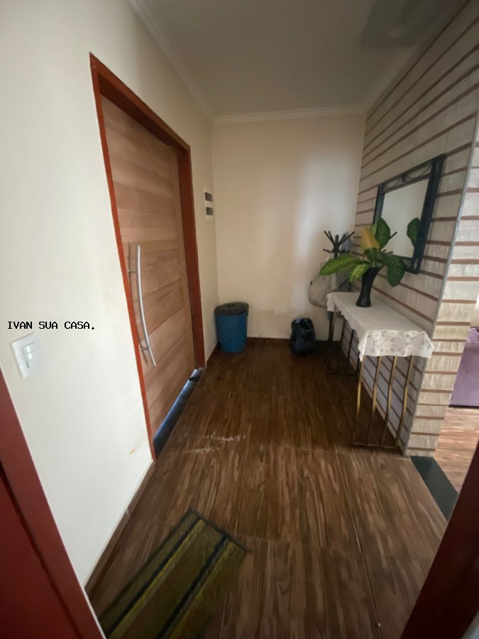 Casa, 5 quartos, 250 m² - Foto 4