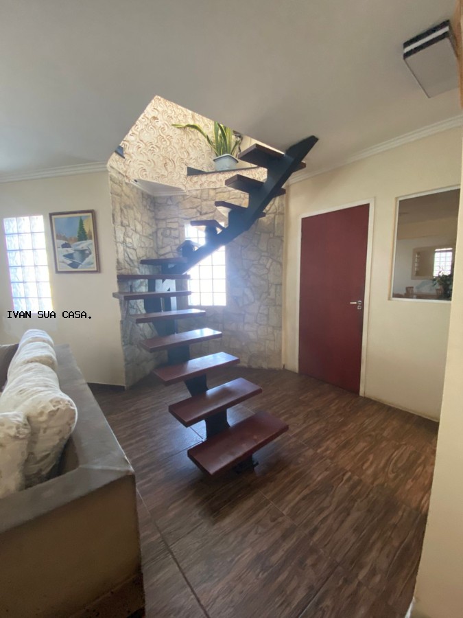 Casa, 5 quartos, 250 m² - Foto 10