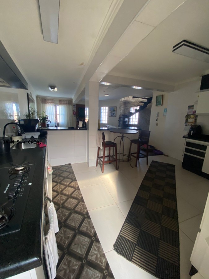 Casa, 5 quartos, 250 m² - Foto 14
