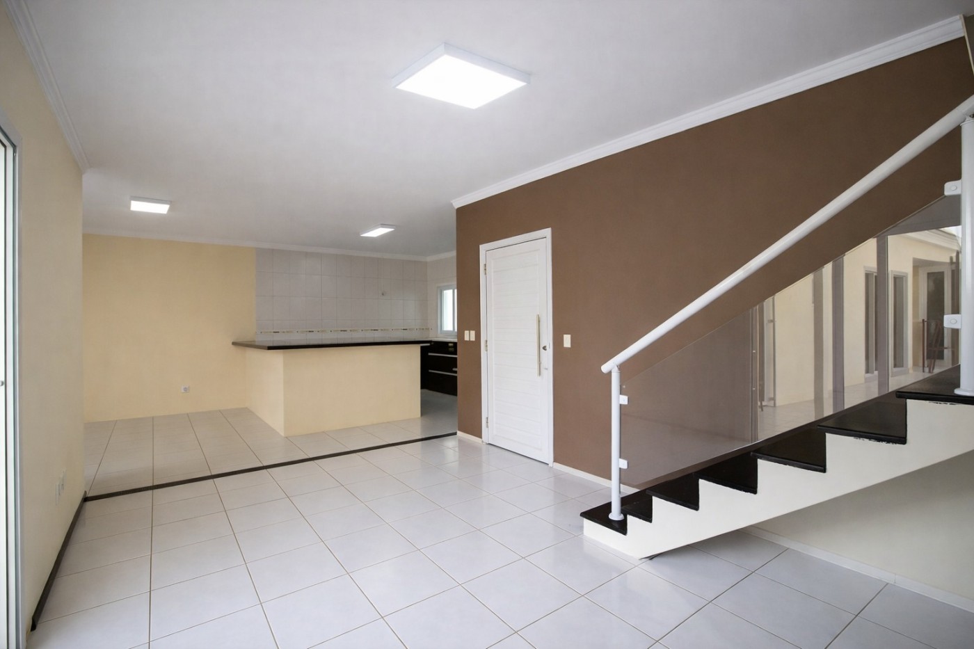 Casa, 4 quartos, 353 m² - Foto 2