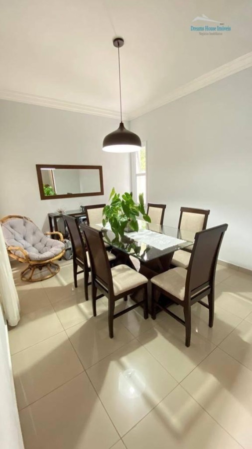 Casa, 3 quartos, 216 m² - Foto 3