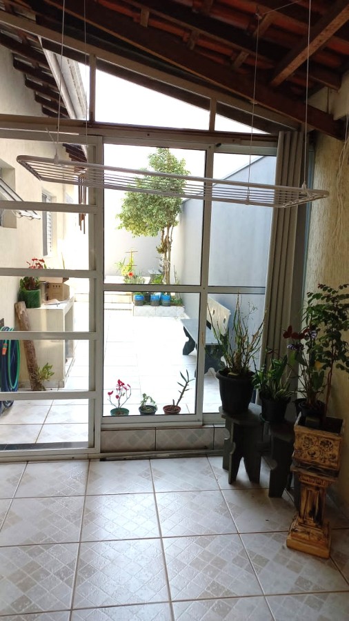 Casa, 3 quartos, 250 m² - Foto 11
