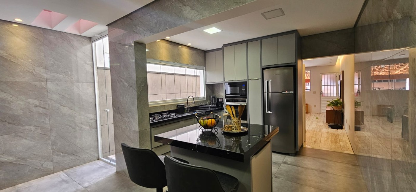 Casa, 2 quartos, 150 m² - Foto 1