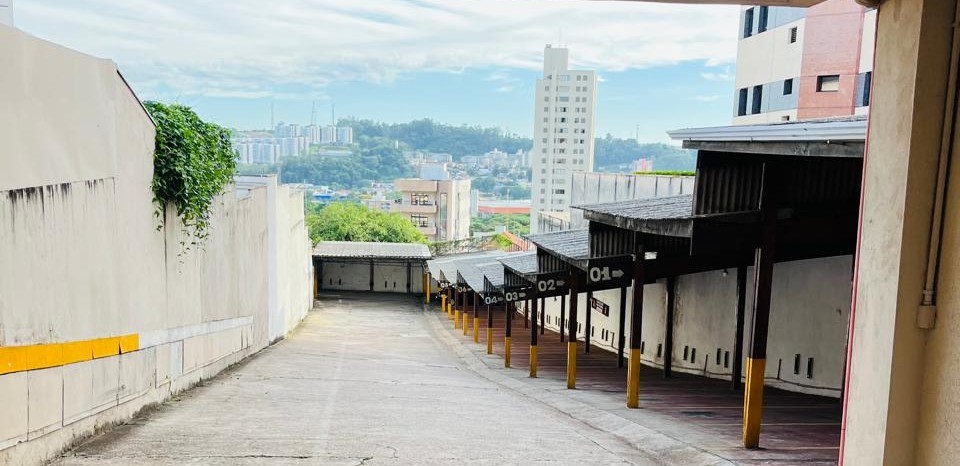 Loteamento e Condomínio, 902 m² - Foto 3