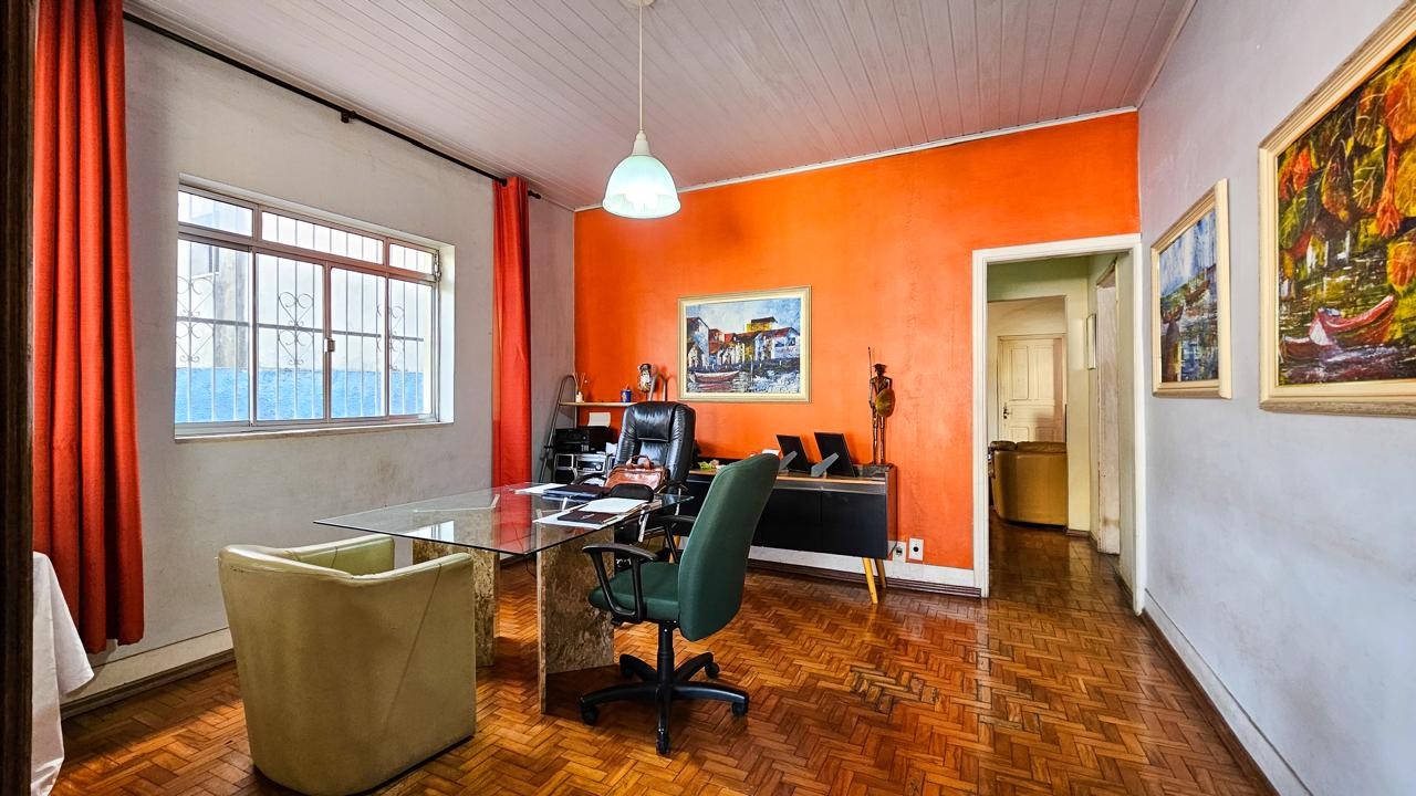 Casa, 3 quartos, 300 m² - Foto 1