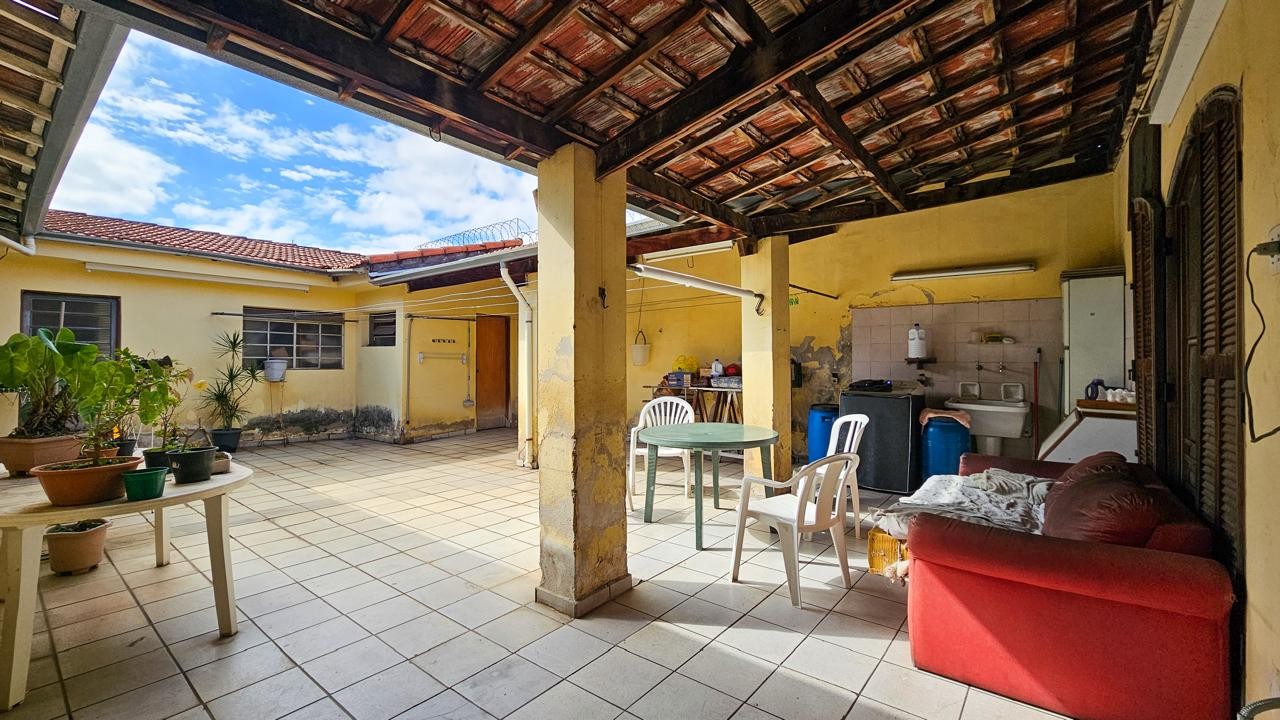 Casa, 3 quartos, 300 m² - Foto 22