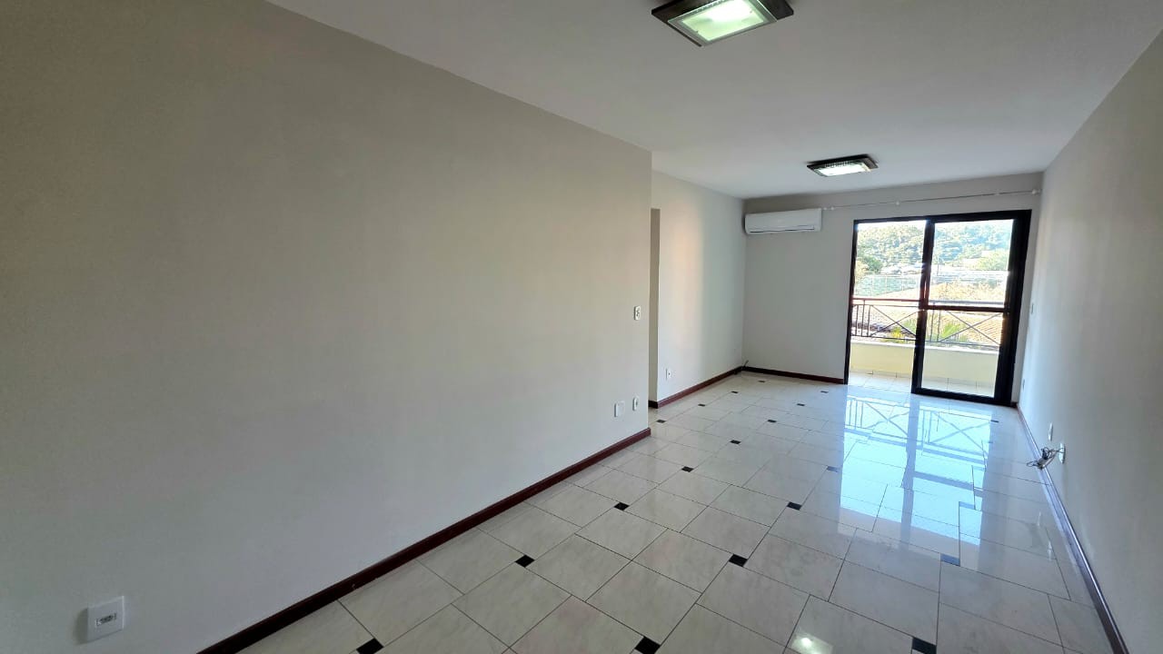 Apartamento, 3 quartos, 93 m² - Foto 2