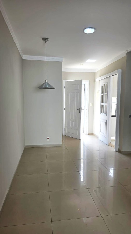 Casa, 3 quartos, 83 m² - Foto 1