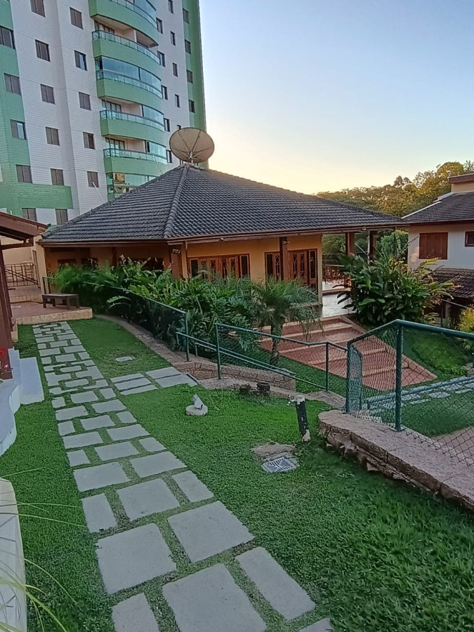 Casa, 3 quartos, 248 m² - Foto 22