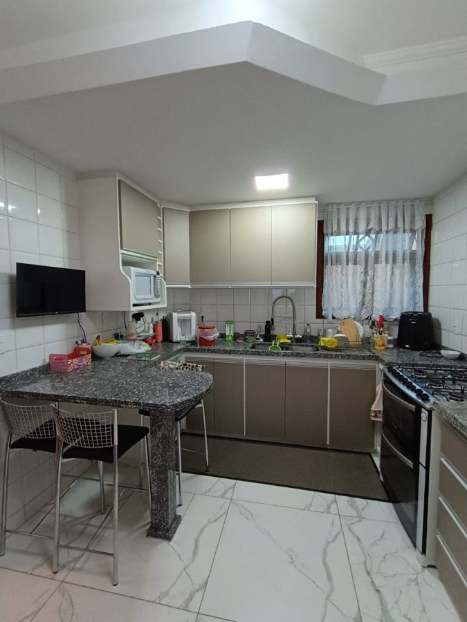 Casa, 3 quartos, 248 m² - Foto 6