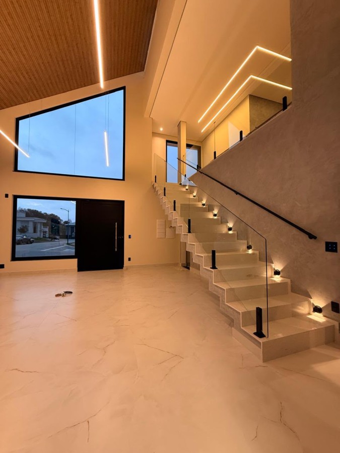 Casa, 4 quartos, 332 m² - Foto 2