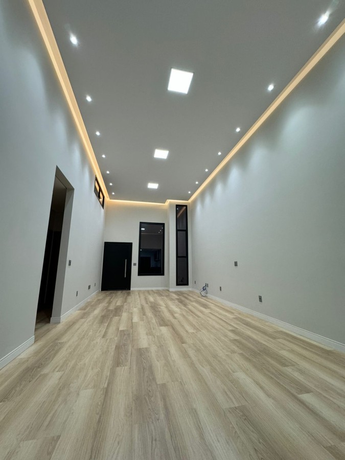 Casa, 3 quartos, 253 m² - Foto 1