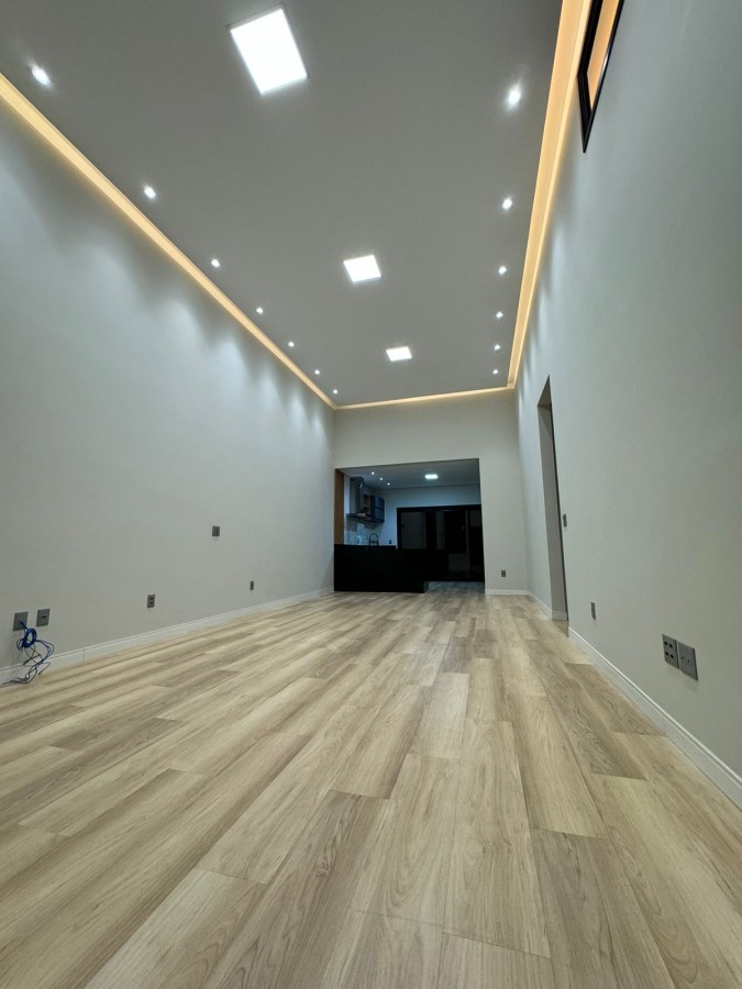 Casa, 3 quartos, 253 m² - Foto 2