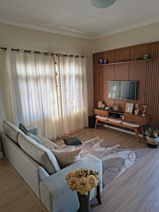 Casa, 3 quartos, 163 m² - Foto 2