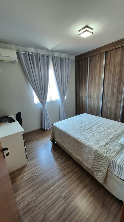 Casa, 3 quartos, 218 m² - Foto 10