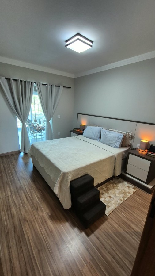Casa, 3 quartos, 218 m² - Foto 17